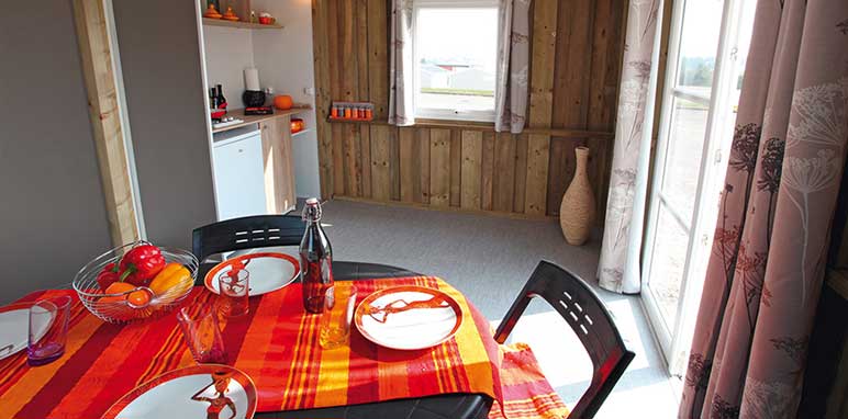 intérieur cabanon camping à aubagne