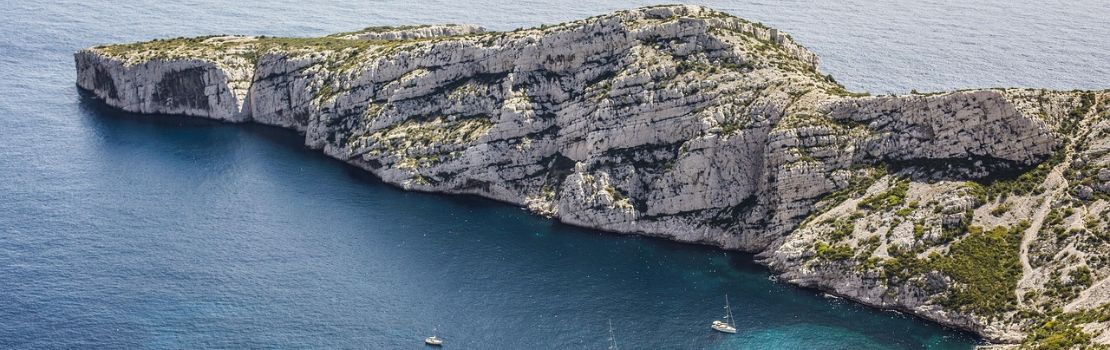Les calanques de Marseille en vue aérienne